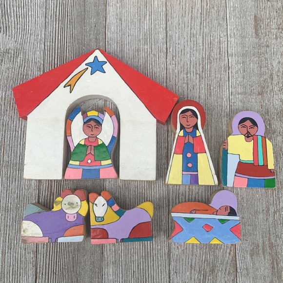Wood nativity scene 8 piece - Picture 8 of 16